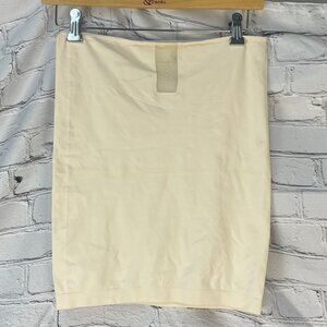 Free People Intimately strapless cami. Size M/L